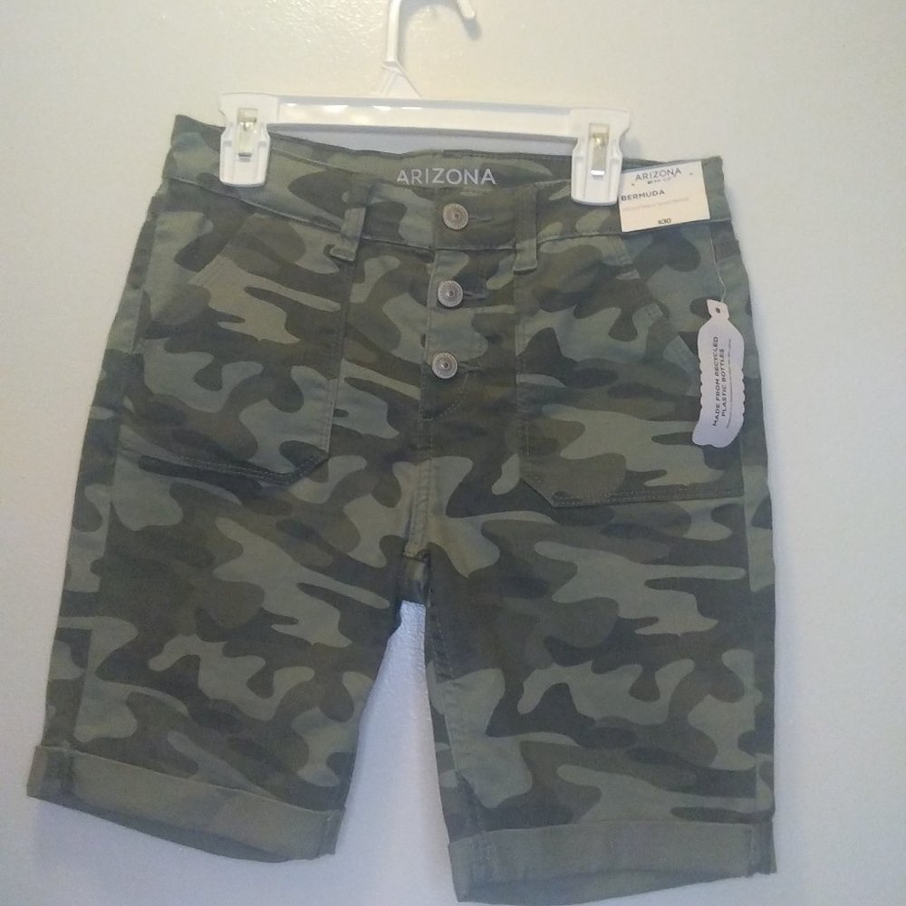 Camo shorts jeans